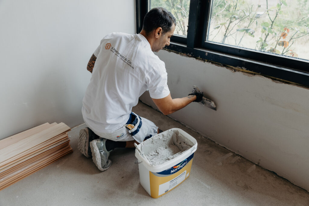 Sp-co medarbejder arbejder